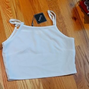 White cropped tank